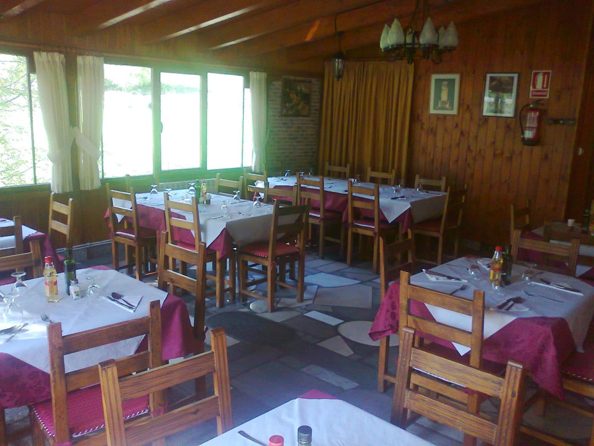 Hostal El Peregrino La Portela de Valcarce Dış mekan fotoğraf
